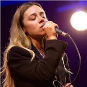 Laureata in Canto Pop Rock al CPM music institute impartisce lezioni di canto e/o pianoforte e discipline complementari
